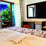 Kleopatra Hermes Hotel 3*