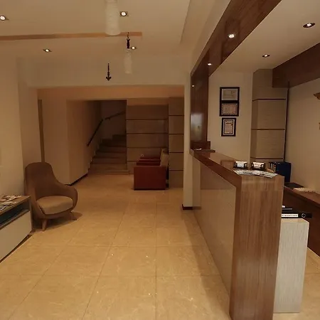 Kleopatra Hermes Hotell