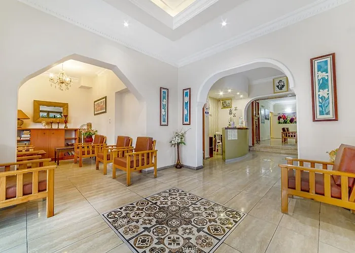 Отель Kleopatra Hermes