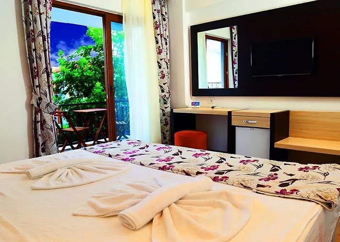 Kleopatra Hermes Отель 3*